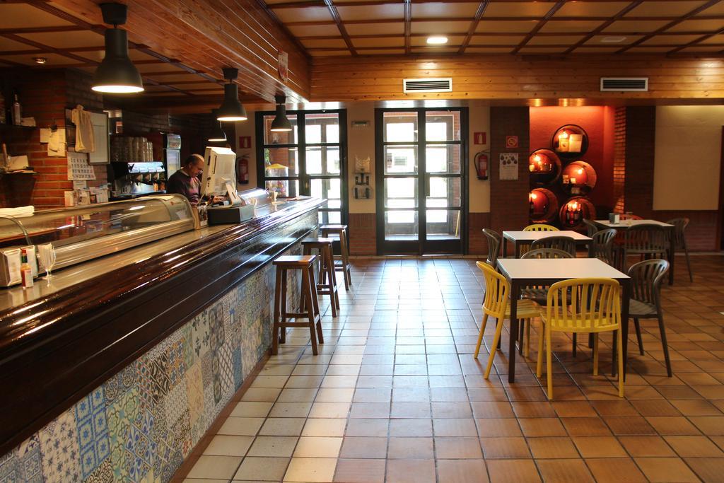 Aparthotel Tres Caminos Эль-Грао Экстерьер фото