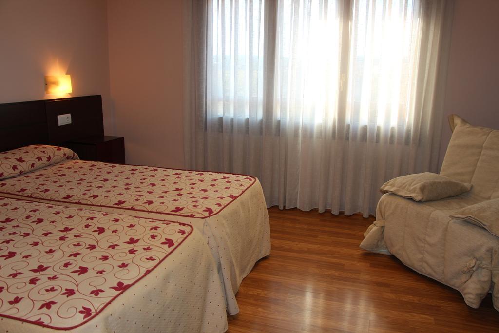 Aparthotel Tres Caminos Эль-Грао Экстерьер фото